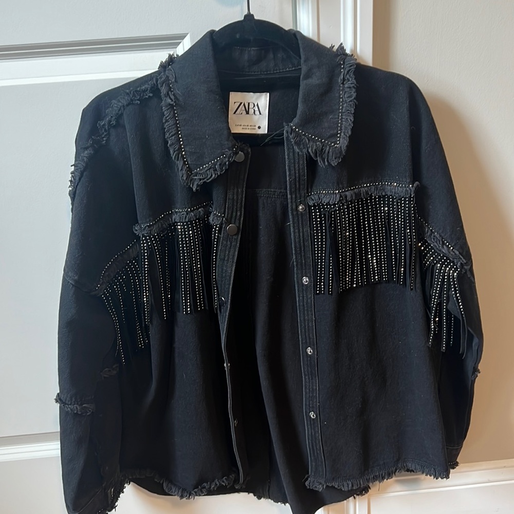Black sparkly shacket